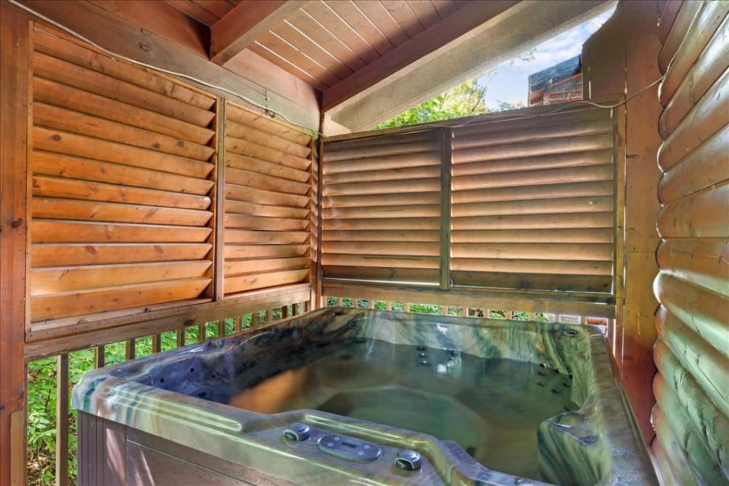 5Br Smoky Cabin Hot Tub, Games, 1 Mi To Parkway Pigeon Forge Exteriér fotografie