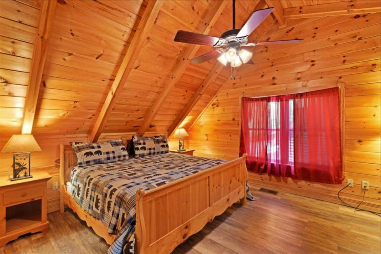 5Br Smoky Cabin Hot Tub, Games, 1 Mi To Parkway Pigeon Forge Exteriér fotografie